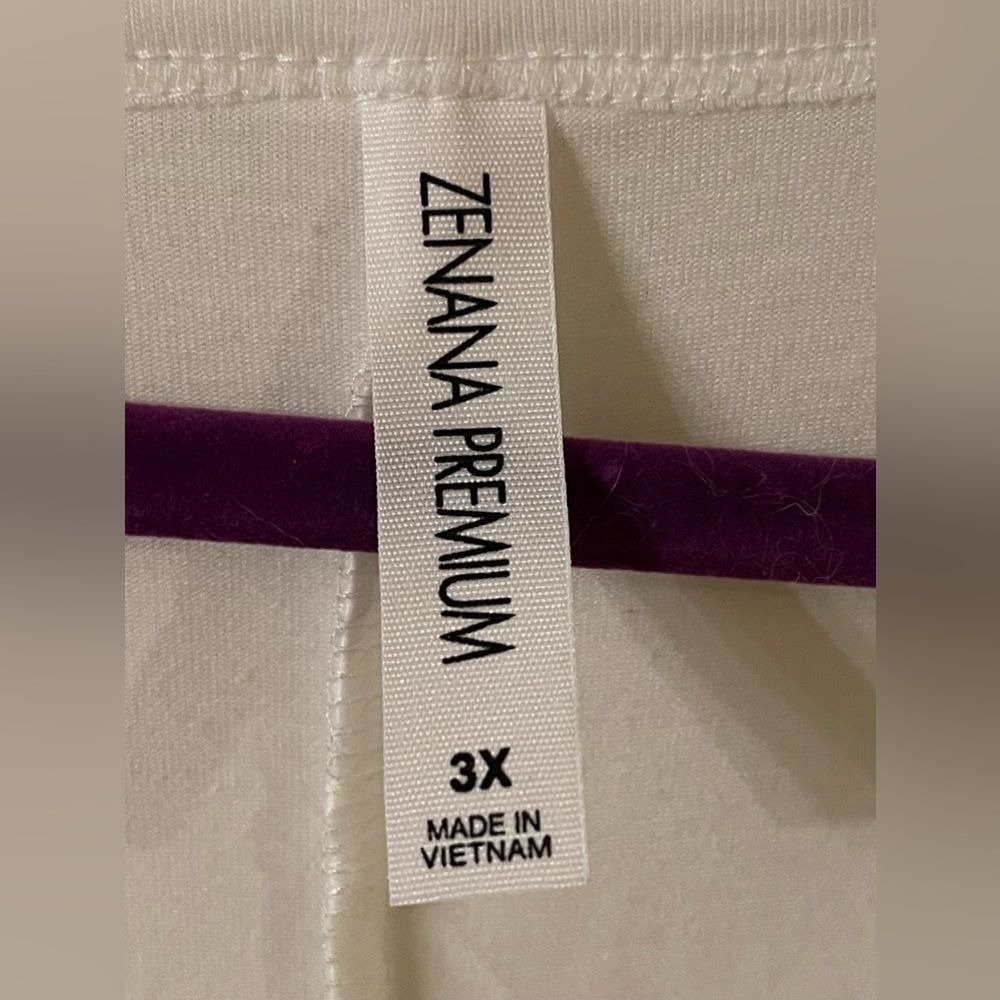 Zenana Premium White Cage Cold Shoulder Latticework Top 3X - Picture 5 of 6